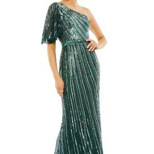 MAC DUGGAL 5000 TWO TONE SEQUIN ONE SHOULDER TRUMPET IRIDESCENT GREENGOWN sz 10
